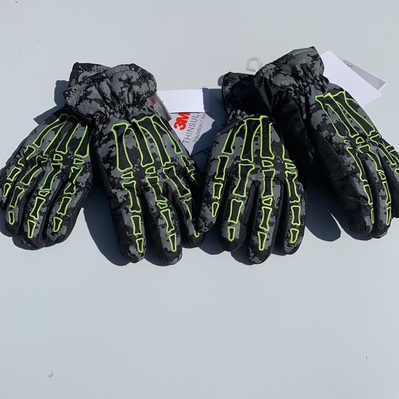 2 Pair of Kids Waterproof Ski Glove - Picture 1 of 6